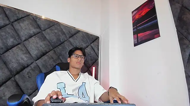 LiamKron Show in webcam