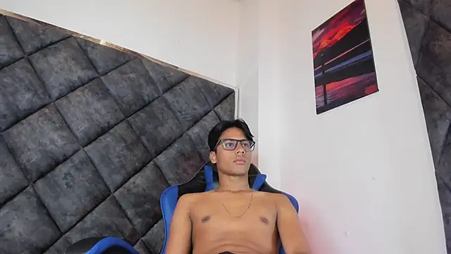 LiamKron Webcamshow