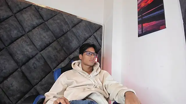 LiamKron webcam show