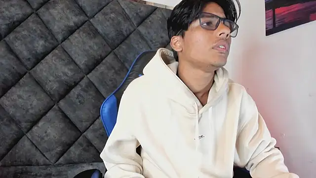 LiamKron webcam show