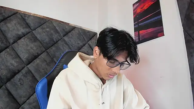 LiamKron Show Webcam