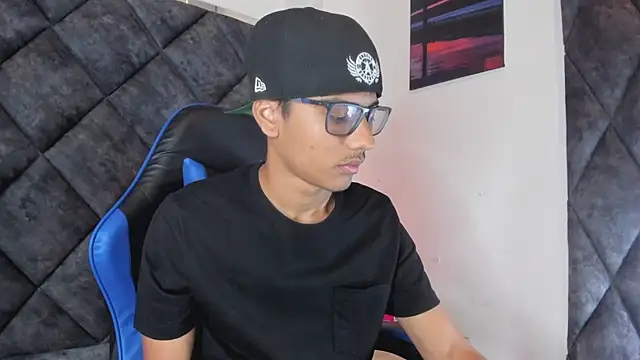 LiamKron Show Webcam