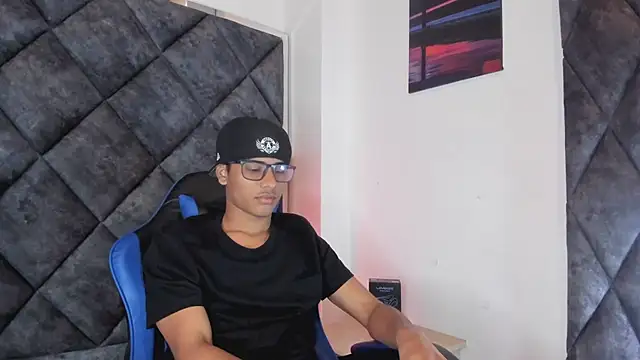 LiamKron Show Webcam