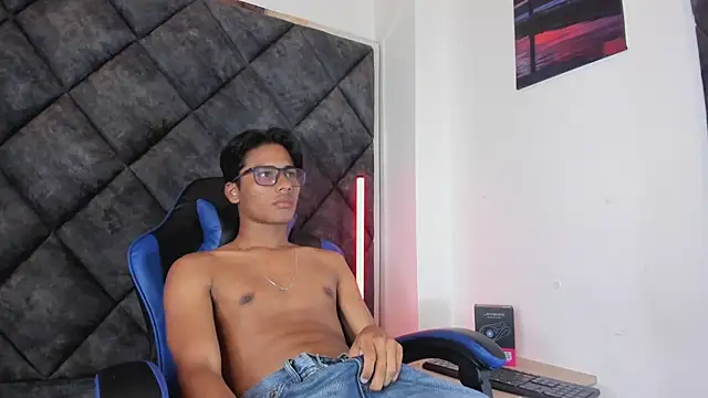 LiamKron Show Webcam