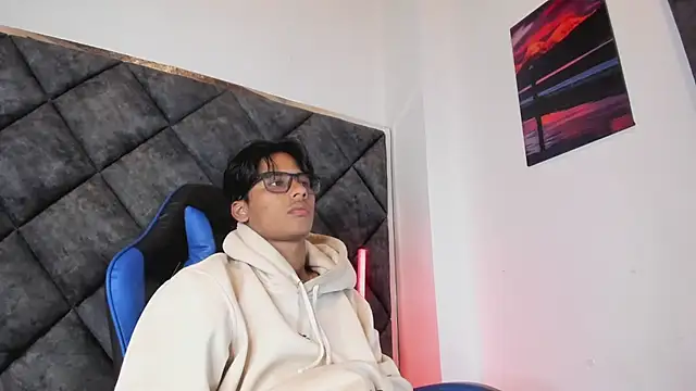 LiamKron Show Webcam