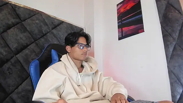 LiamKron 网络视讯表演