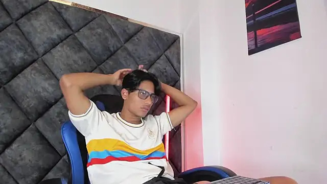 LiamKron Webcam Show