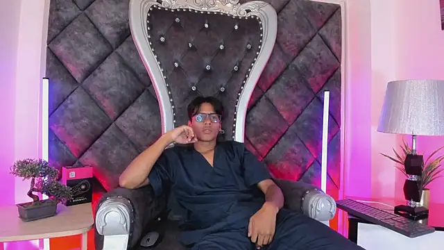 LiamKron Webcamshow