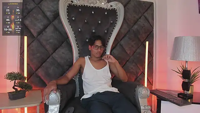 LiamKron Webcam Show