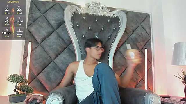LiamKron webcam show