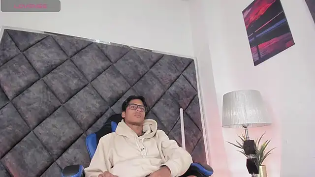 LiamKron's Webcam Show