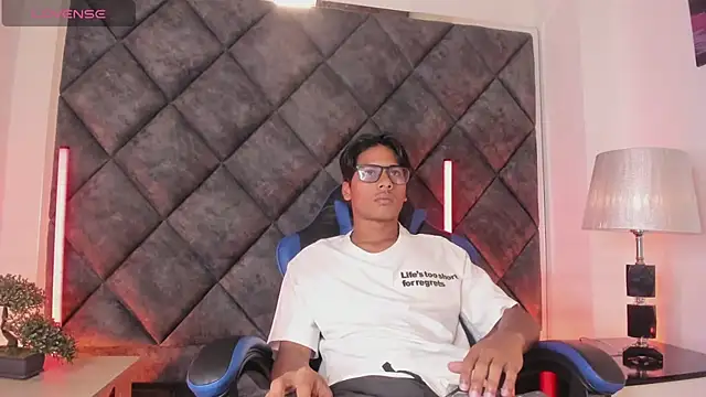 LiamKron Show Webcam