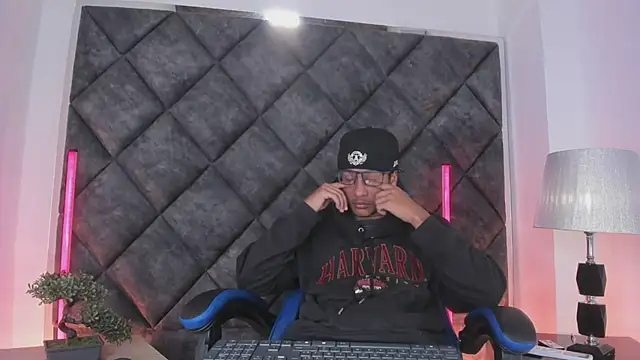 عرض كام LiamKron