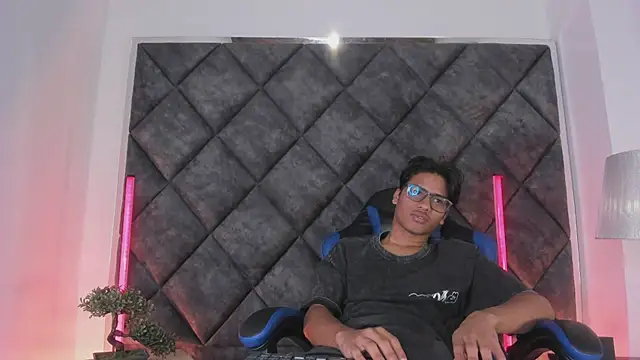 عرض كام LiamKron
