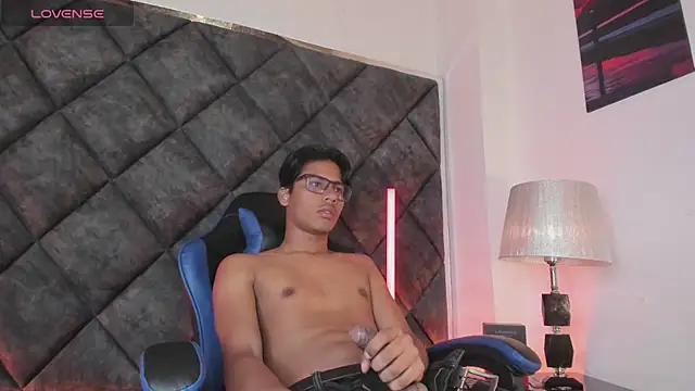 عرض كام LiamKron
