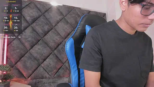 LiamKronn Webbikameraesitys