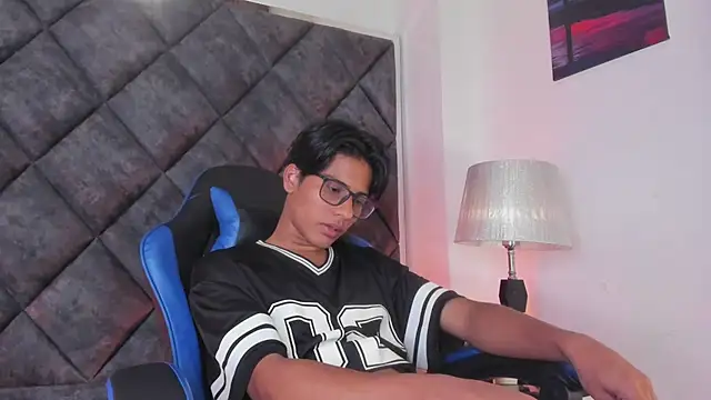 LiamKron webcam show