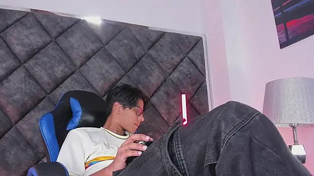 LiamKron Show Webcam
