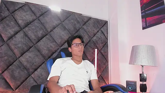 LiamKron webcam show