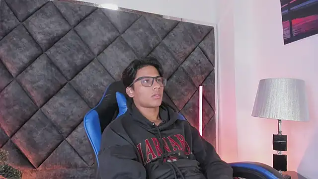 LiamKron Show Webcam