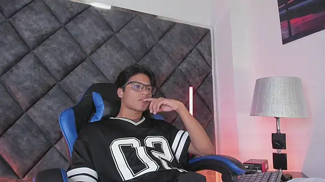 LiamKron Show in webcam