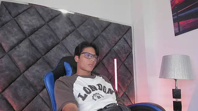 LiamKron Show Webcam
