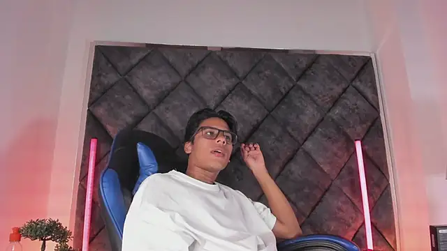 LiamKron – webcam-show