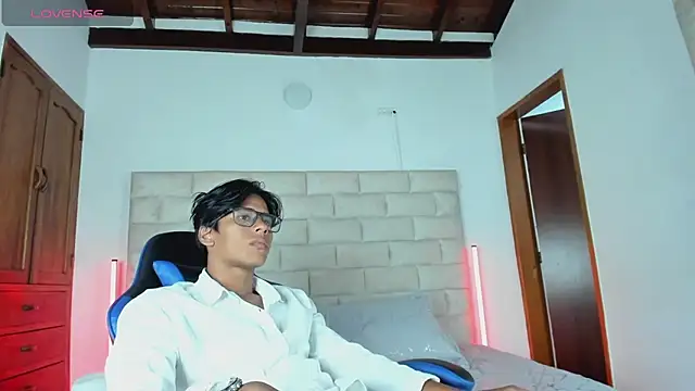 LiamKron Webcam Show