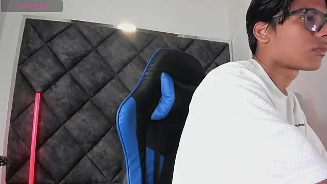 عرض كام LiamKron