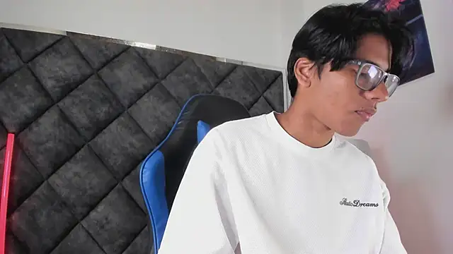 LiamKron – webcam-show