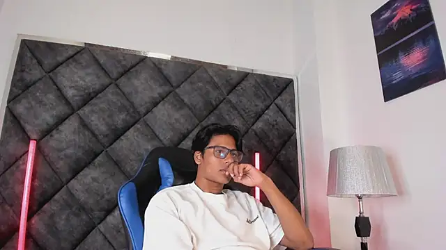 LiamKron Show in webcam