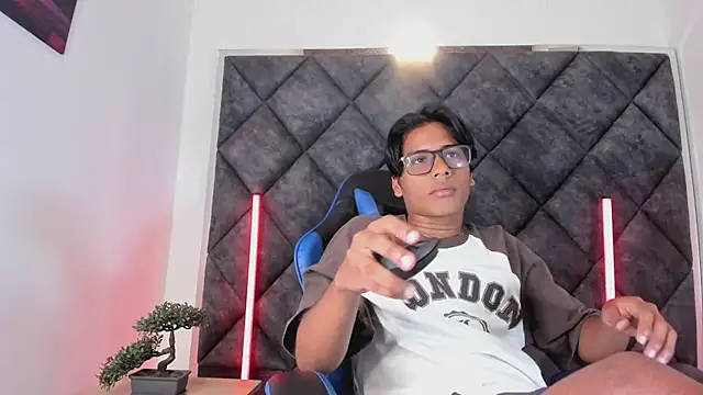 LiamKron Show Webcam
