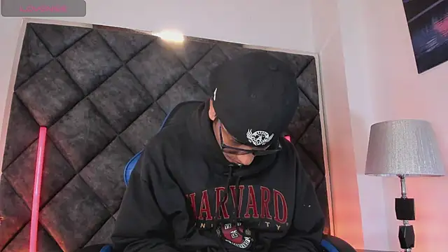 LiamKron's Webcam Show