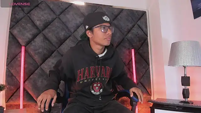 LiamKron Webcam Show