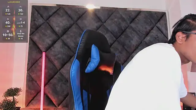LiamKron Webcam Show