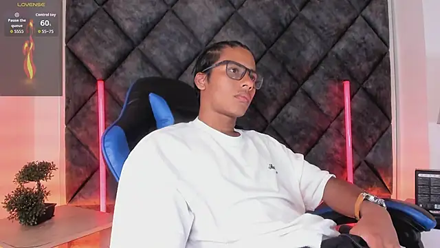 LiamKron's Webcam Show