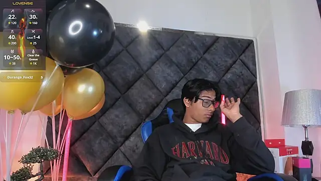 LiamKron's Webcam Show
