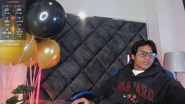 LiamKron webcam show
