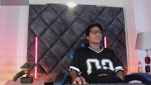 LiamKron Webcam Show