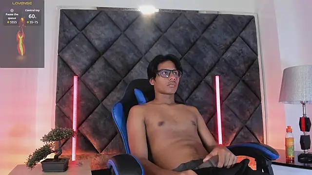 LiamKron webcam show