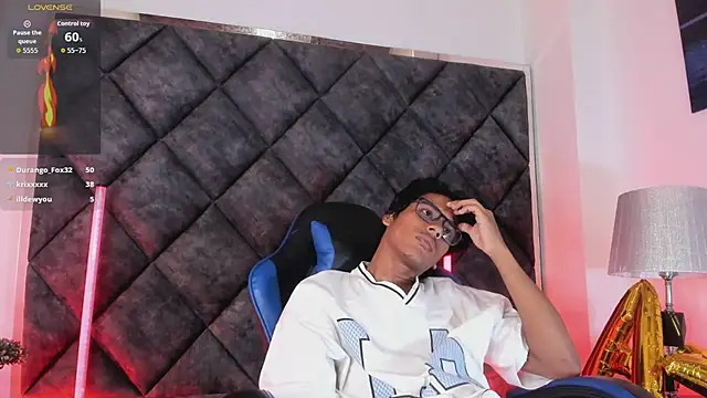 LiamKron Show Webcam