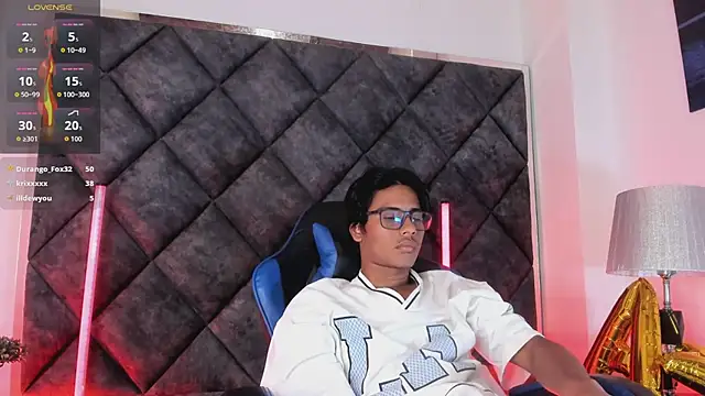 LiamKron Webcam Show