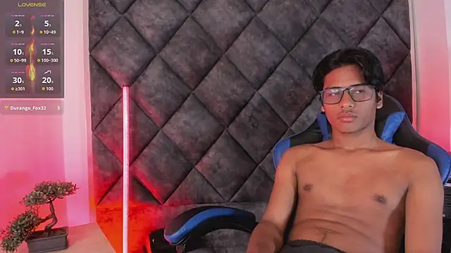 LiamKron webkamerás műsora