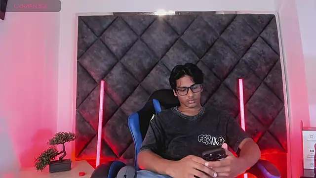 عرض كام LiamKron