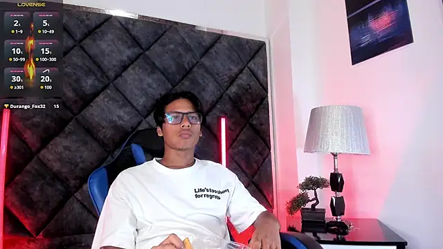 LiamKron webcam show