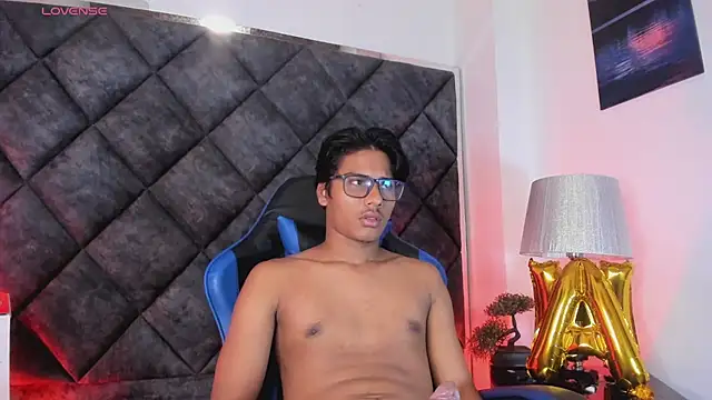 LiamKron ওয়েবক্যাম শো