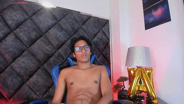LiamKron webcam show