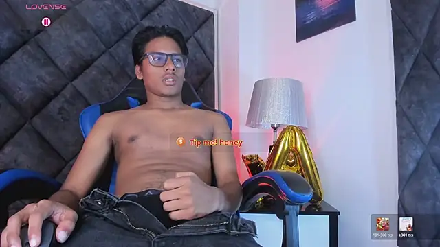 LiamKron webcam show