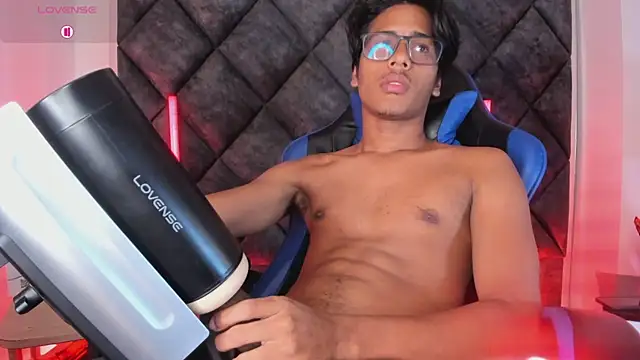 LiamKron webcam show