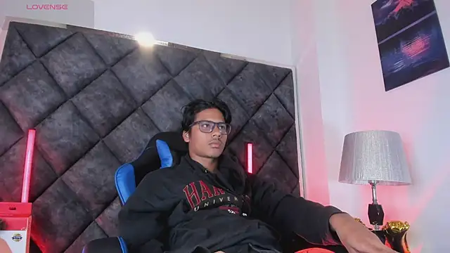 LiamKron's Webcam Show